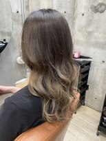 コージー(Kozy)&nbsp;グラデーション/バレイヤージュ/外国人風カラー/グレージュ