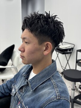 ウィル バイ ブラウン(Vir by Brown) MEN’S HAIR/サーフカール/刈り上げセンターパート/藤沢