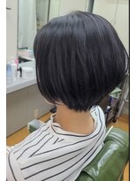 ラッキークローバー(LuckyClover) レイヤーボブ