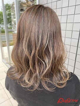 RAYGLOW by HEADLIGHT 那珂店【レイグローバイヘッドライト】【3月1日OPEN(予定)】 ハイライト×フォギーベージュ