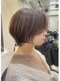 小顔に見える大人ショート_オリーブベージュ
