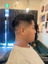 ブロートーキョーバーバーショップ 神田店(Bro Tokyo BARBERSHOP)&nbsp;フェザーアップフェード
