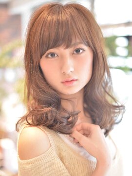 ケーツー心斎橋 クイーンズガーデン バイ ケーツー(K two QUEEN'S GARDEN by K two) 【K-two心斎橋】フェミニンウェーブ～ボリューム調整で小顔に～