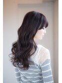 ピュアガーリー人気のロングウェーブスタイル。