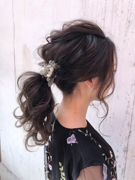 フランベアー(Franc Bear) ポニーテールアレンジ