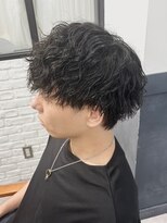 ネオリーブ クーロ メゾン 横浜(Neolive curro Maison)&nbsp;縦落ちパーマでシルエットからモテる！マッシュツイスパ