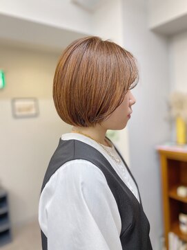 アンドチル 渋谷(AND CHILL) ブリーチなしダブルカラー/オレンジベージュ/ミニボブ　渋谷