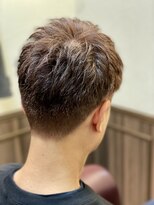 ミリオンバックス 上野(Million Bucks)&nbsp;【アッシュブラック/ベリーショート/ウルフ/カルマパーマ】