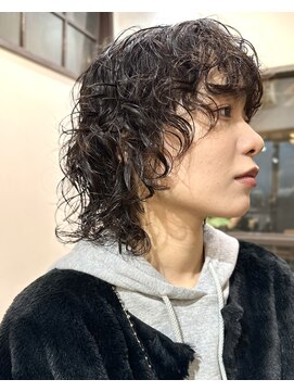 ナループロアオハナ(Nalu pu loa ohana) ウルフパーマ/スパイラルパーマ/レイヤーパーマ/黒髪パーマ