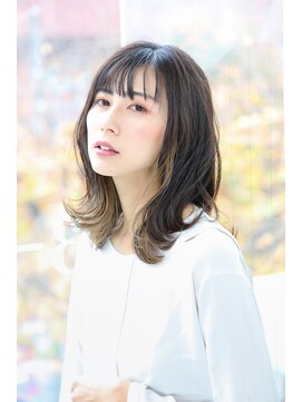 アエレ(Aere) 【Aere池袋】インナーカラー×外ハネ大人セミロング☆小林