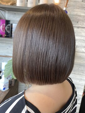 ピーシーエイチ(P.C.H) ボブ×ミルクティーベージュ