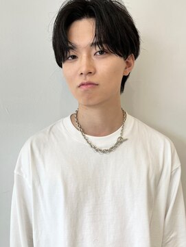 イル(ill) センターパート パーマ メンズ