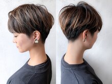 3Dハイライト × タイトな〈マッシュスタイル〉