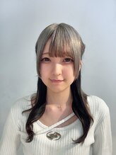 ラビスモア(Lovis moa) しの 