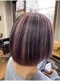 20代30代透明感暗髪アッシュブルーグレージュ丸みボブ