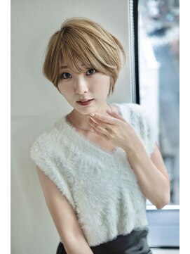 リル 8F 銀座(Rire) 【Rire-リル銀座-】30代40代にオススメマッシュショート