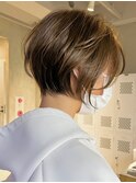 船橋大人ショートボブイルミナカラー丸みレイヤーくびれショート