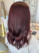 ハグクレア(HUG CLAIRE)&nbsp;カットカラートリートメントチェリーレッドロング春日井市稲口町