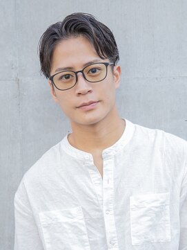 シティ(CITY) フェザーパーマショートセンターパートワイルドパーマガイルヘア