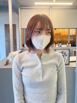 ウード(OUD) ワインレッド/レイヤーボブ