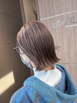 エム バイ ブローチェ(em by BROCHE) ハイライトカラー×ベージュ×切りっぱなし