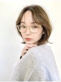 大人可愛い外ハネレイヤーミディアムシースルーバングくびれ前髪