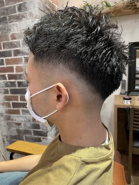 シエロ  池袋西口(Cielo) アップバングフェードスタイル