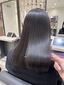 ユーフォリア 銀座本店(Euphoria) 【Euphoria】高上　ナチュラルロブ×酸熱トリートメント