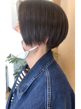 ニコ(nico) 刈り上げショート