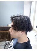 センターパート刈り上げマッシュツイストスパイラル