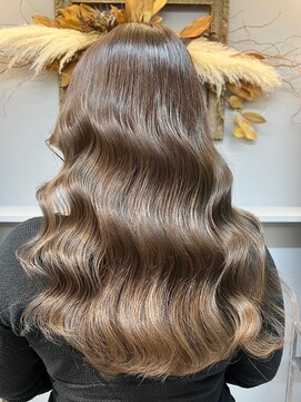 ドロシー 郡山桑野店(Dorothy) イメチェンハッシュカットフルバング似合わせレッドブラウン