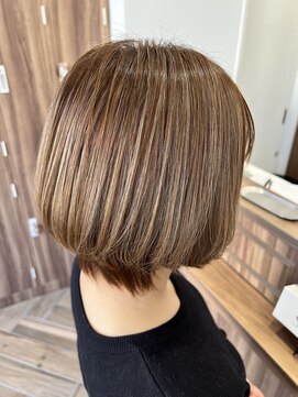 アッシュ 豊田店(Ash) 【担当：高下】脱白髪ハイライト×シアベージュ