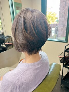 エミタス 三年坂(Emitas) 美シルエットショート