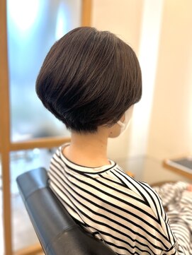 リュクスバトーバイトリコ 船橋南口店(Luxe BATEAU by tricot) ショートボブ