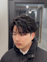 リンダ(LYNDA)&nbsp;センターパート/シースルーバング/フェザーパーマ/カルマパーマ