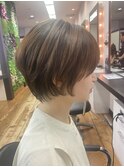 ショートボブ