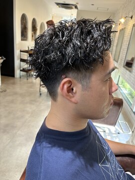 ヘアーアトリエルキナ(hair atelier LUCINA) ツイスパ/メンズパーマ/マッシュパーマ/