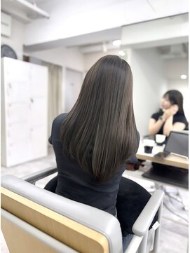 アチェロ(Acero.) オリーブグレージュカラー！！