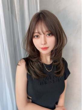 クム(kumu) 【kumu】 ロングレイヤー/顔周りカット/栄/名古屋