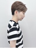 *刈り上げベリーショートハンサムショート前下がりショート女子