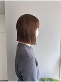 ぱつっとbob チョコレートベージュ大人のワンカラーシャギーボブ