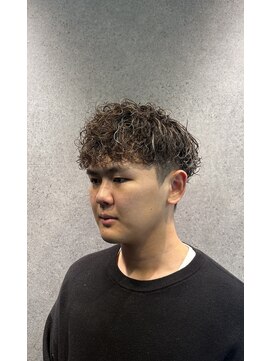 フジヤマバーバーショップ アジト(FUJIYAMA BARBER SHOP ajito) 波巻きプードルパーマ