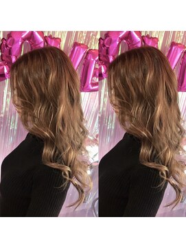 トミー(TOMMY) ブラウンベージュ