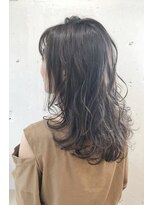 ヘアーワークス ヘルム 渋谷店(HAIR WORKS HELM)&nbsp;〔HELM渋谷〕馴染ませハイライトイルミナミルクティーベージュ