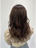 柔らかピンクベージュ