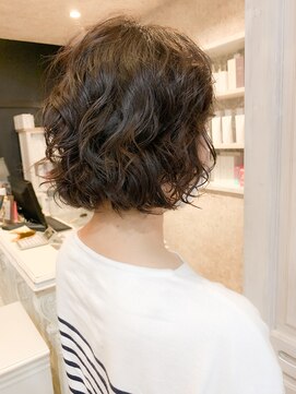 キャアリー(Caary) 福山市 美容院 パーマショートボブ人気キャアリーCaary
