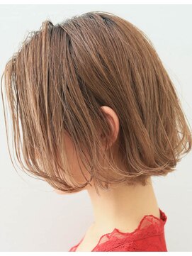 ビレット(BILLET) ウォームベージュゆるふわボブ