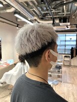 コワファーストナガサキシャンプーボーイ(COIFF1RST NAGASAKI SHAMPOO BOY)&nbsp;メンズハイトーン！ホワイトカラー☆