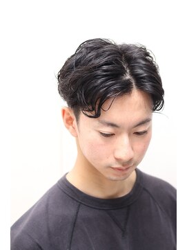 ヘアーアンドグルーミング ヨシザワインク(HAIR&GROOMING YOSHIZAWA Inc.) ツーブロック/ナチュラルパーマ/カルマパーマ/刈り上げ/メンズ