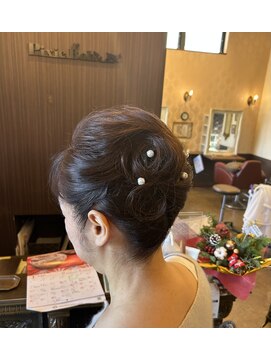 ピクシーボブ(Pixie Bob) お着物アップヘア